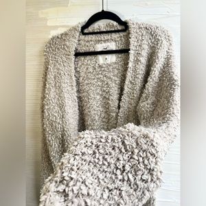 Hollister Popcorn Soft Knit Cardigan